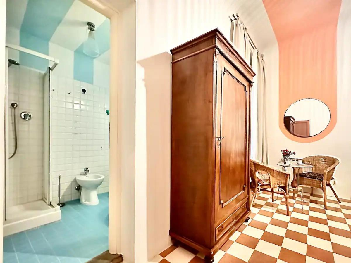 Raffaelli Rooms Travel Florence Close San Frediano Buitenkant foto